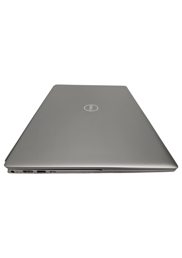 DELL Vostro 5630 i7-1360P 16GB 512 SSD 16